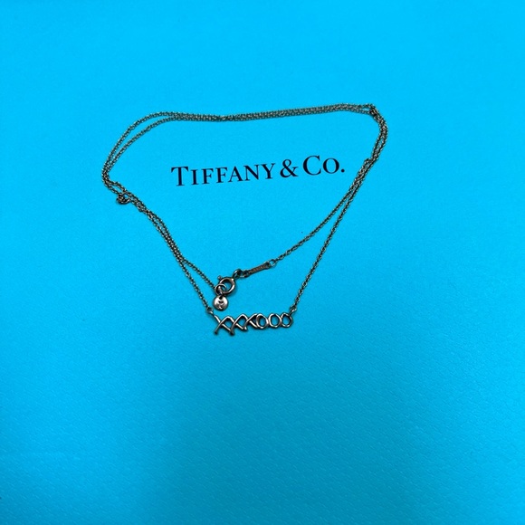 🔴Authentic TIFFANY & CO 18K Rose Gold Paloma Picasso Love & kisses Necklace 💙 - Picture 5 of 9